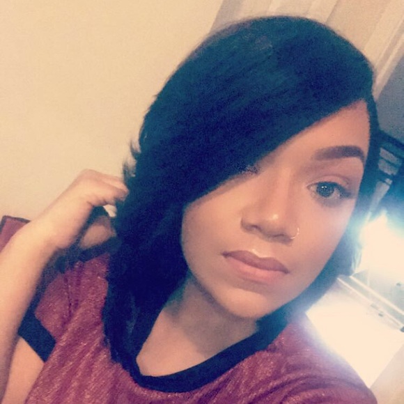 Meet your Posher, Devon - Picture 2 of 3